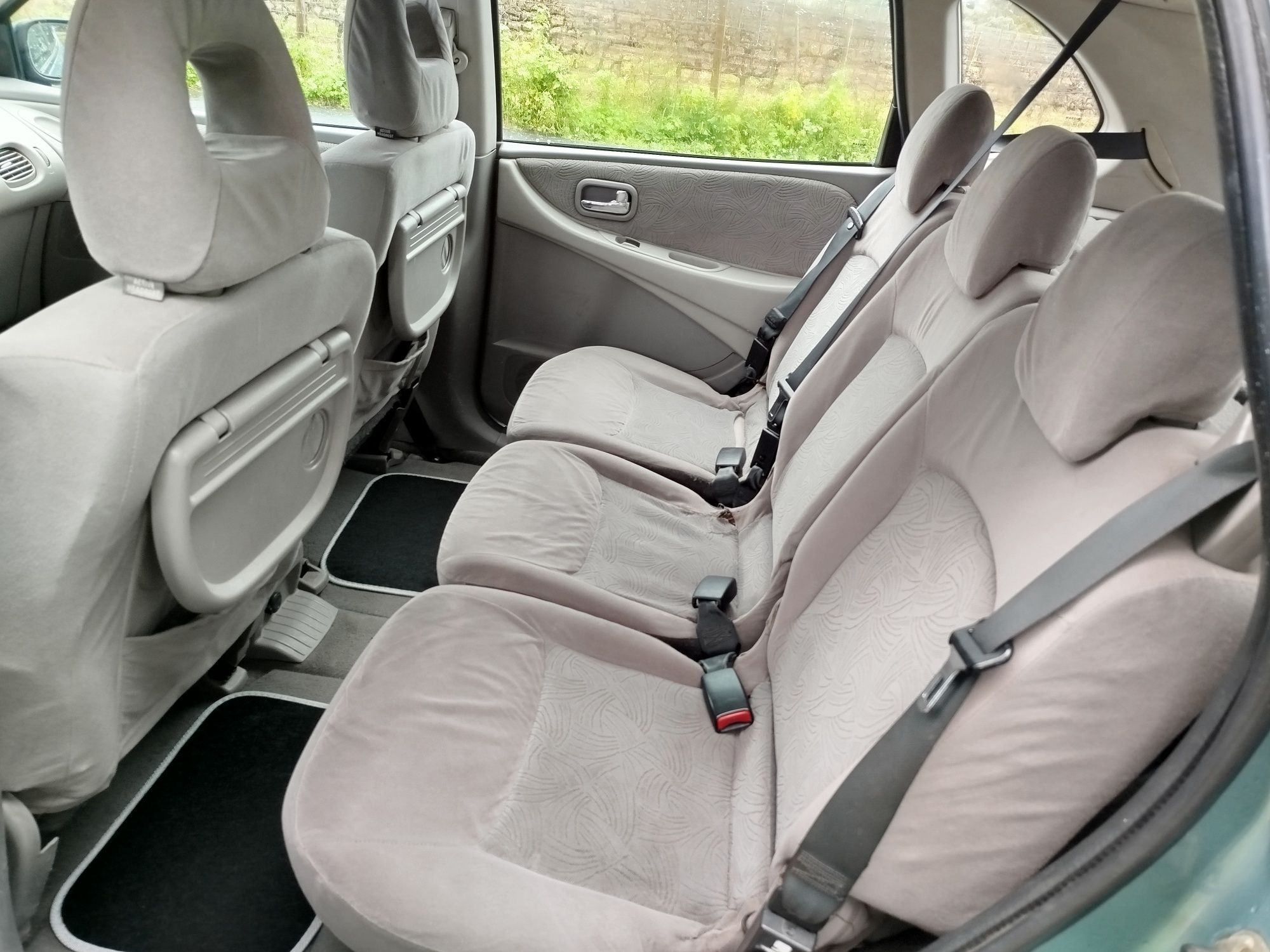 Nissan Almera Tino 1.8i 115cv/Excelente motor/Versão rara/Nacional
