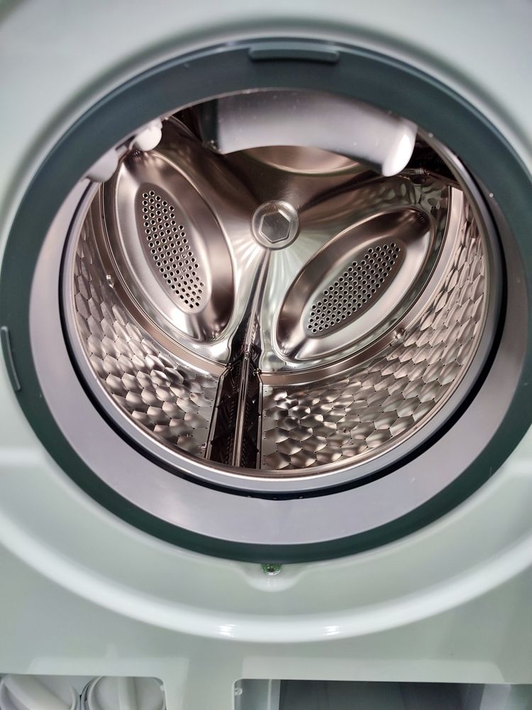 Пральна машина з сушкою Miele WT1 Wash&Dry 8/5