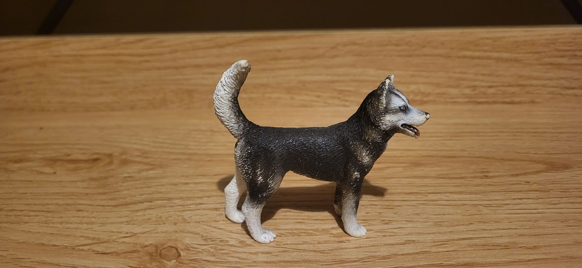 Schleich pies husky figurka model wycofany z 2007 r.