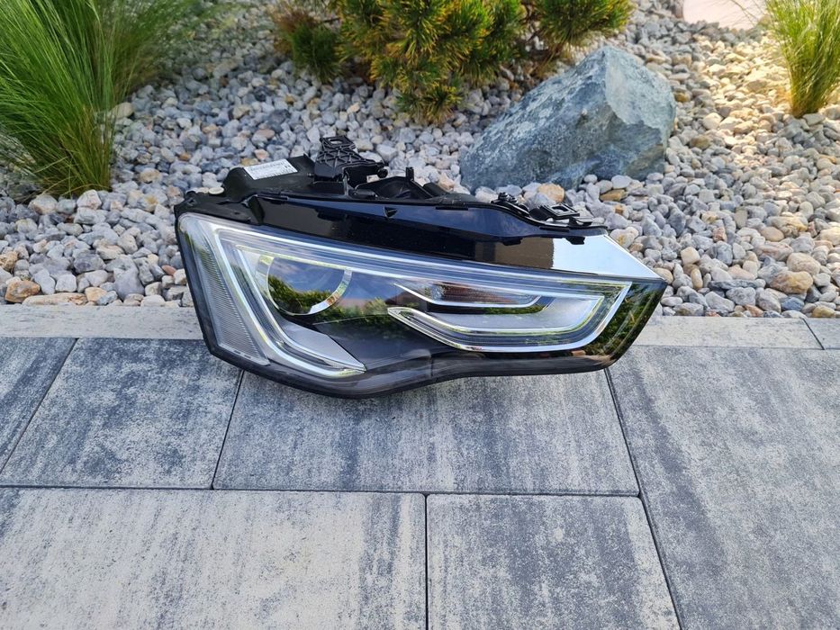 AUDI A5 S5 8T LIFT Lampa prawa przód Bi Xenon Led 8T0941006C