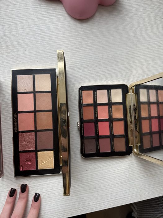 Палетки теней Huda beaty , Top face , ysl