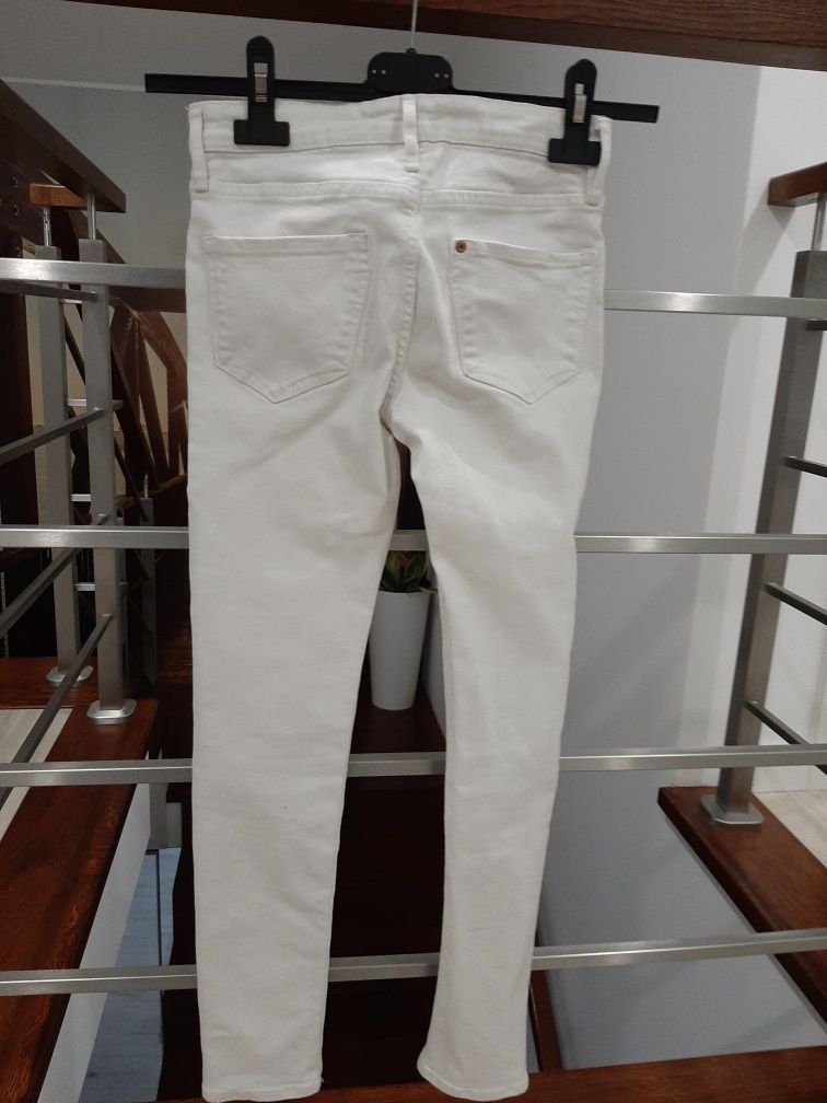 Rurki spodnie jeansy dziewczęce 134
