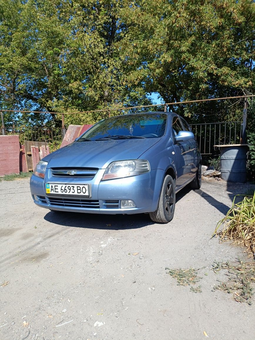 Продам Шевроле Авео т200 Хетчбек