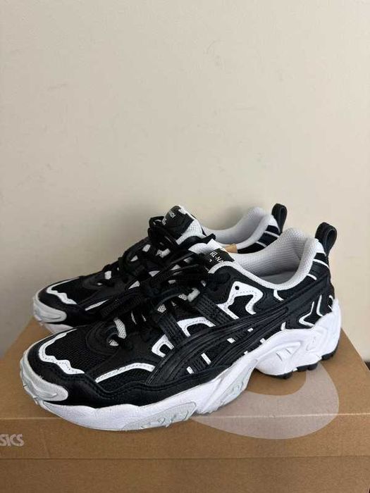 Buty/Sneakersy Asics Gel-Nandi 1022A241