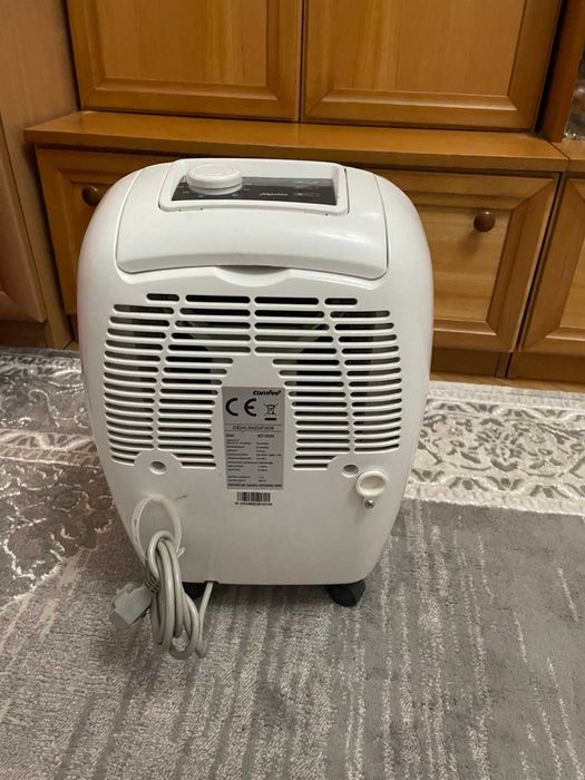 Осушувач повітря (вологопоглинач)  Comfee з Німеччини