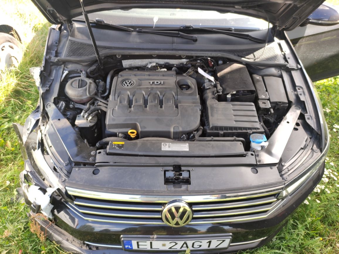 VW Passat B8 2016, 1.6 TDI, Uszkodzony, silnik odpala, podłużnice cale