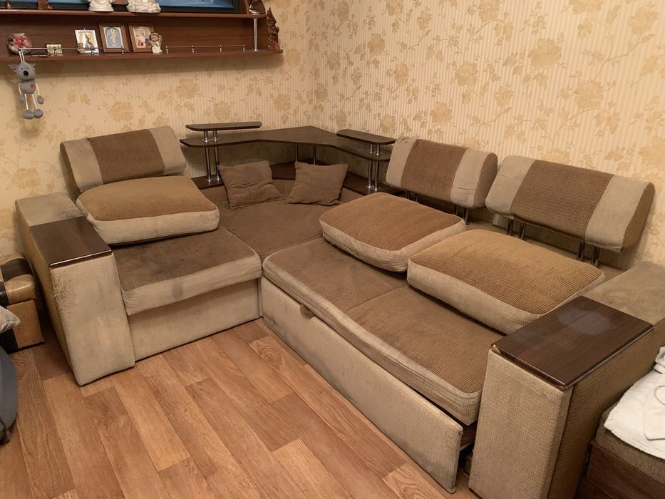 продам уголок розкладний
