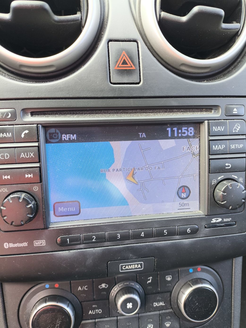 Nissan Qashqai 1.6- 130CV / 18" / Tecto Panorâmico/ GPS