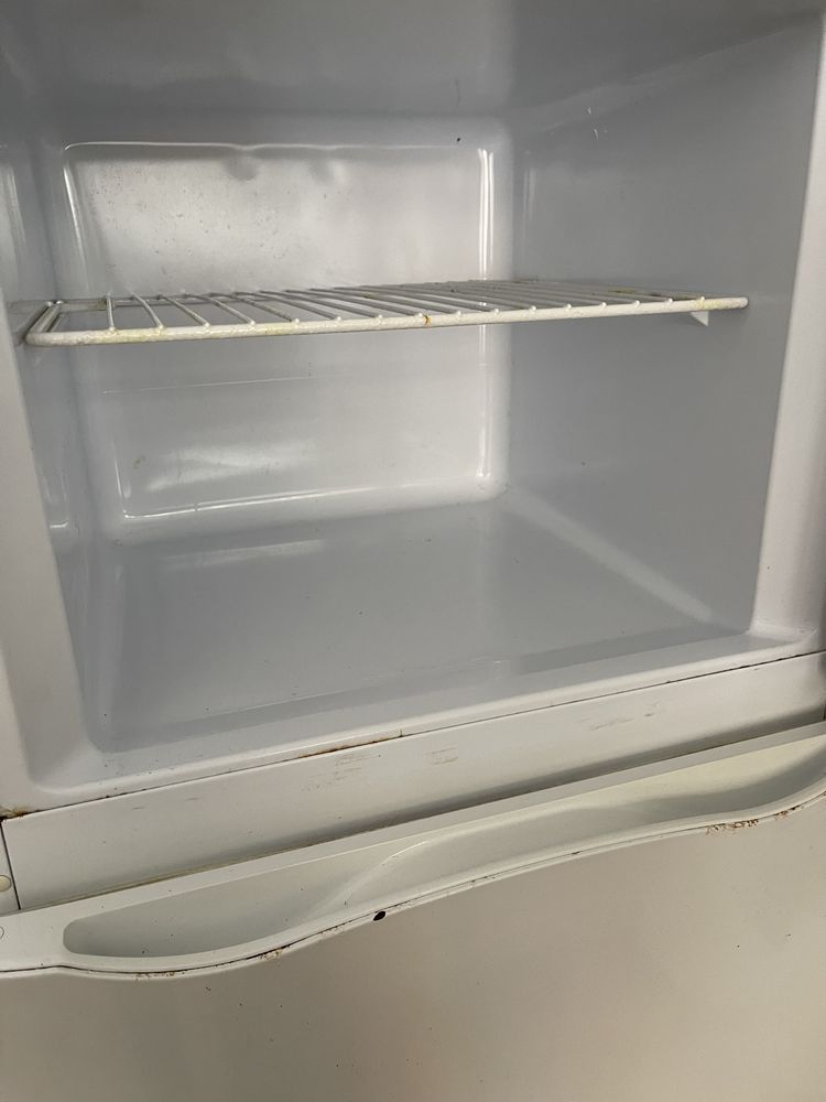 Frigorifico Indesit 273L combinado