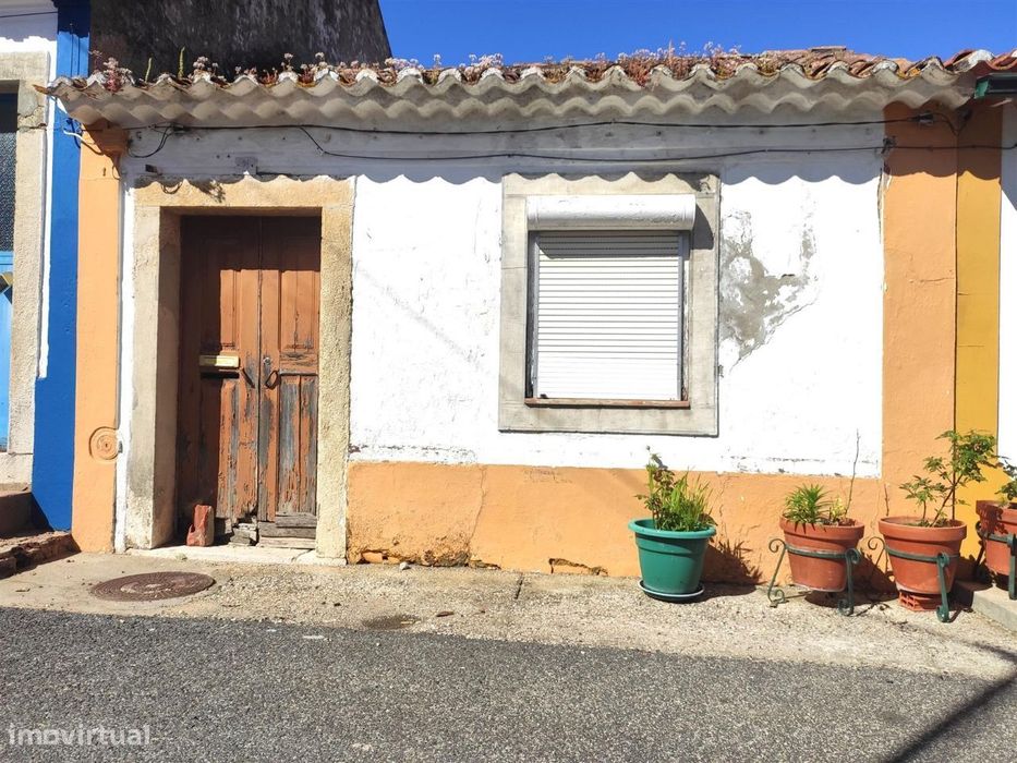 Moradia para reconstrução, Azinhaga | Golegã