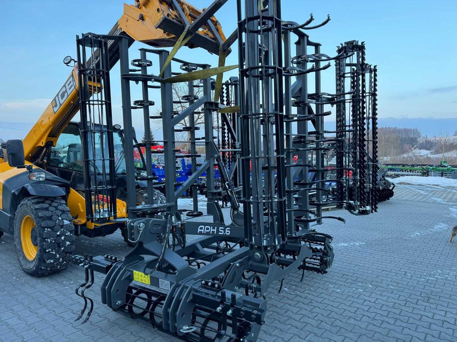 Agregat APH 4,2 m 5,6 m HELAGRO składany hydraulicznie