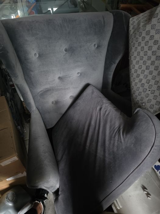 Zamszowy uszak fotel do karmienia