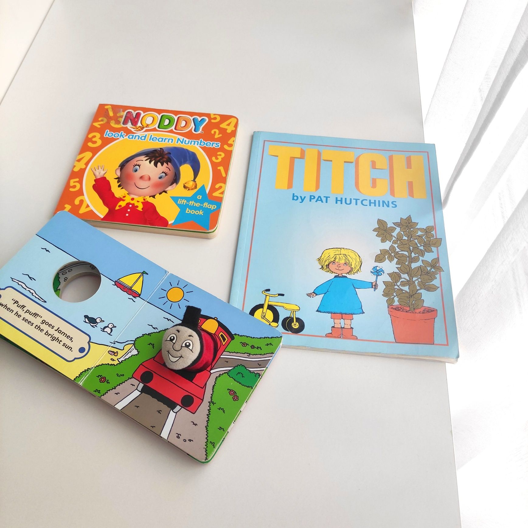 Книжки англійська мова для малюків Thomas noddy titch