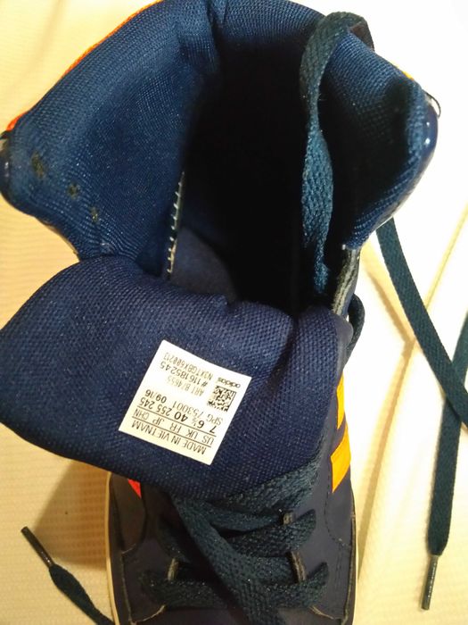 Кроссовки на мальчика,Adidas