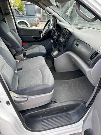 Hyundai H-1 2008р. пассажир