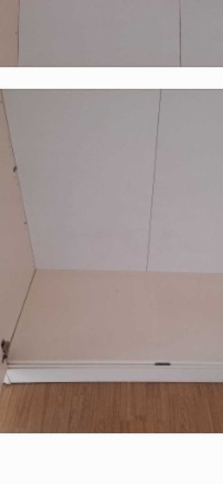 Sprzedaż szafy kolor biały