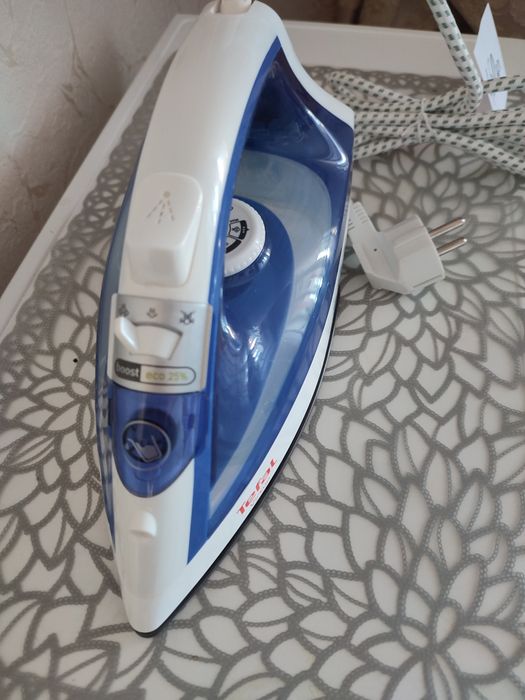 Праска Tefal Virtuo з Німеччини.