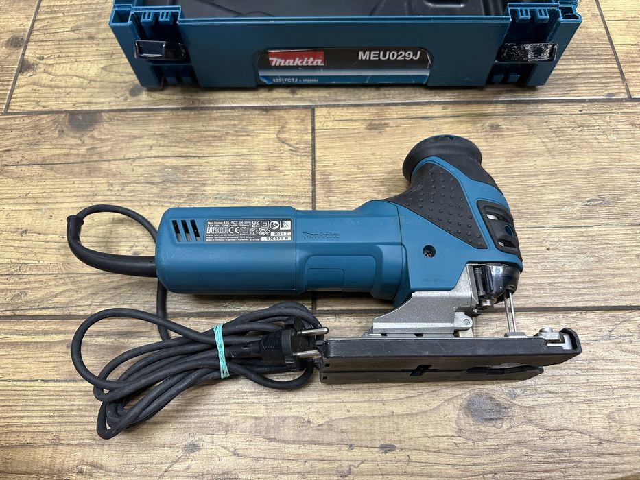 Wyrzynarka z podcinaniem Makita 4351FCT 720W - 2021r. | MakPac 1
