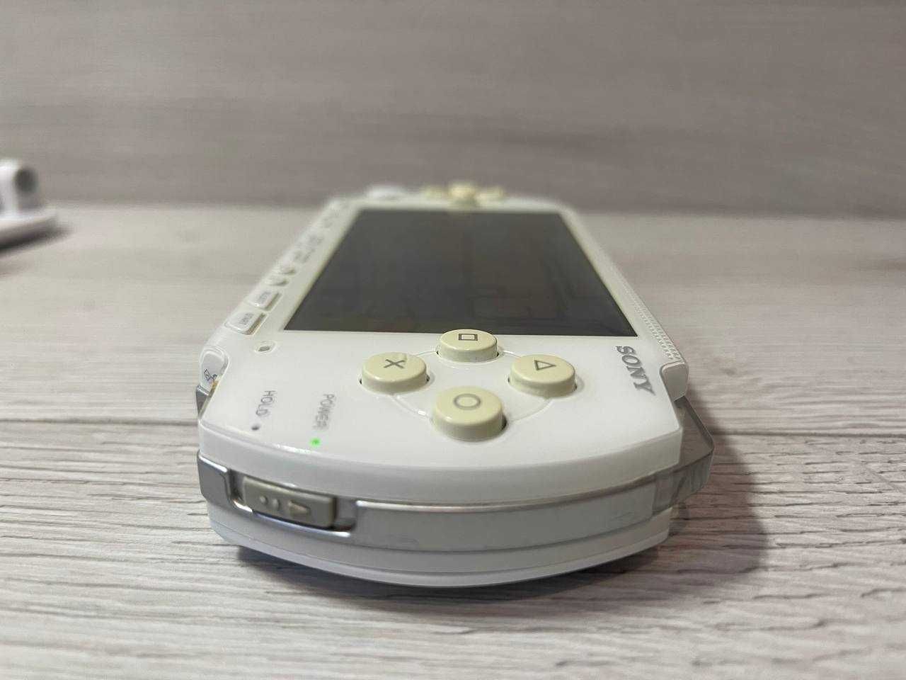 Sony PSP PlayStation 32Gb+ 40 Ігор