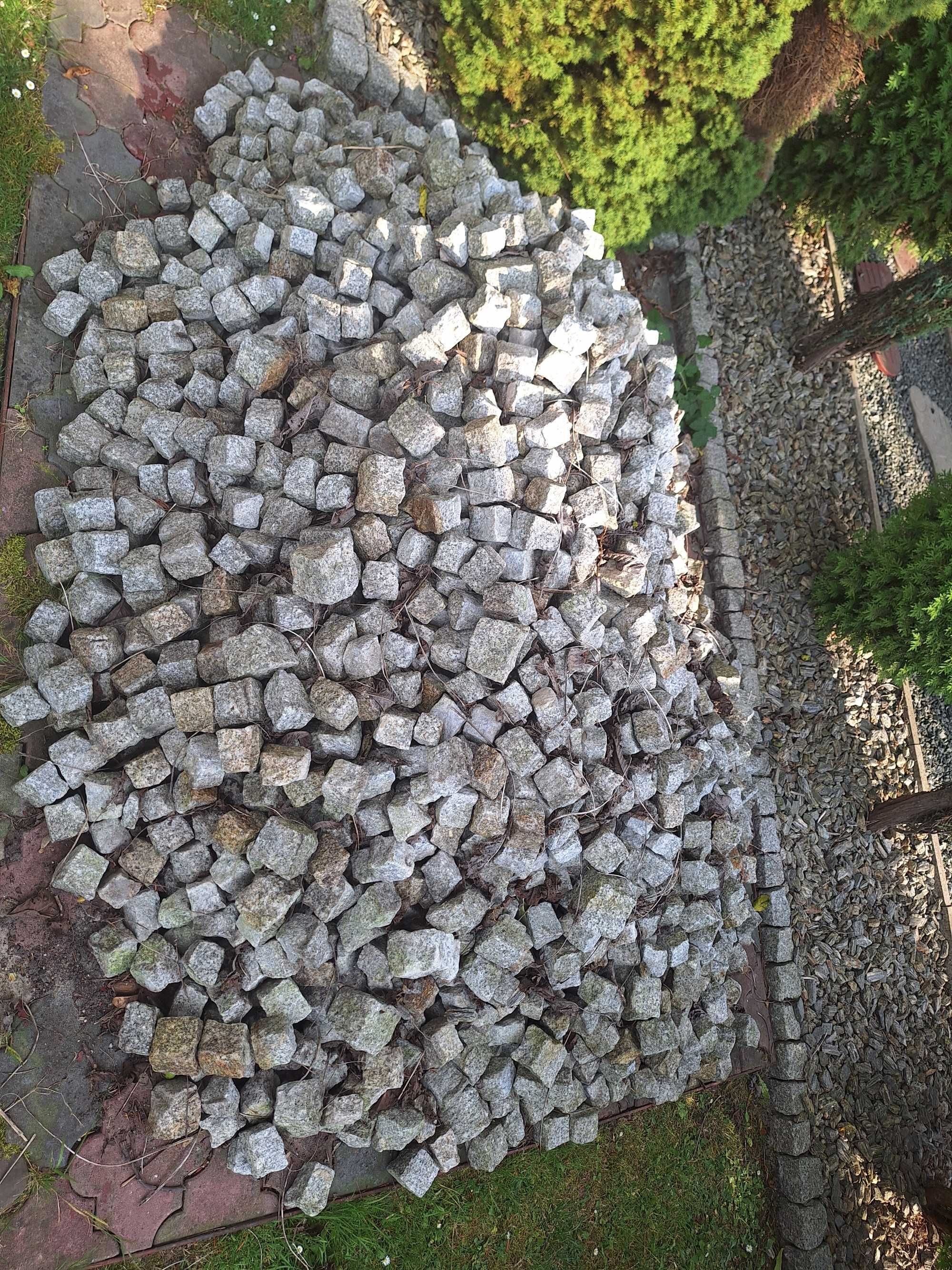 Kostka granitowa