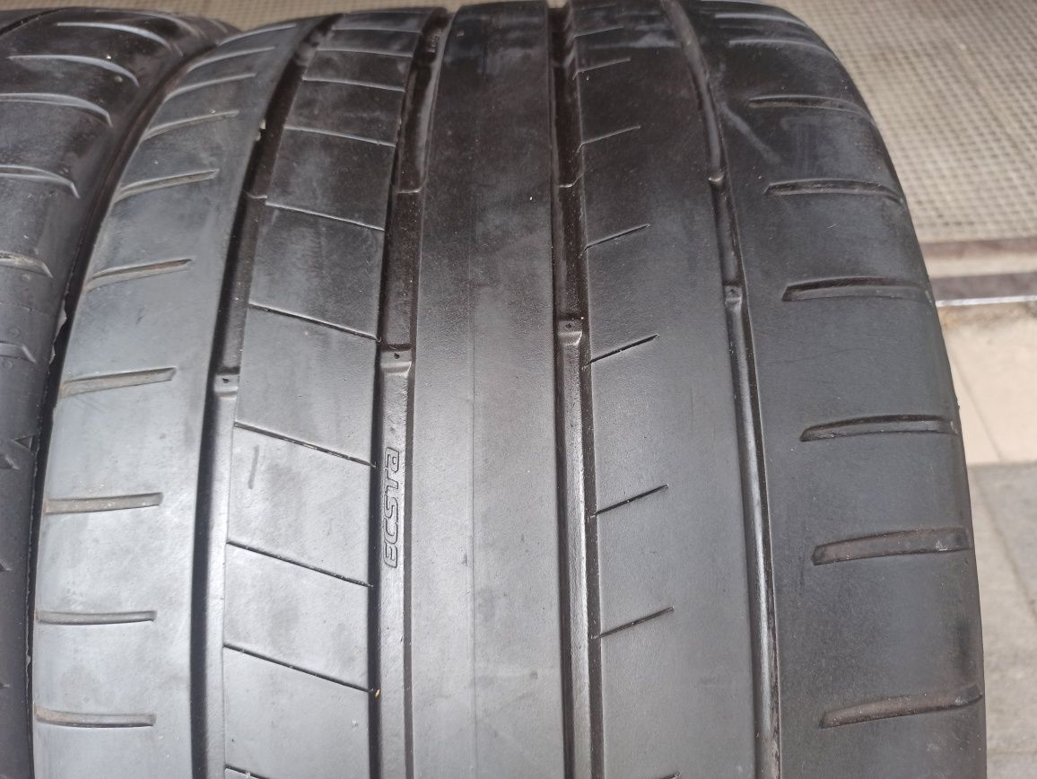 Летняя резина ПАРА 285/30 R19 Kumho Ecsta
