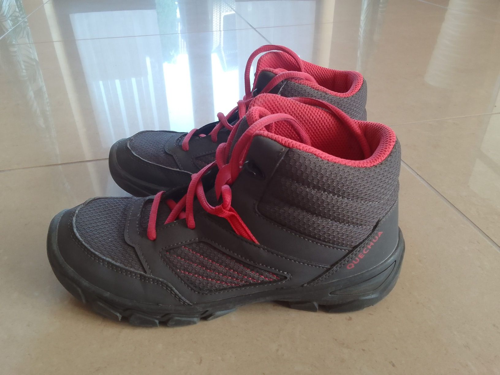 Buty trekkingowe Quechua damskie 36