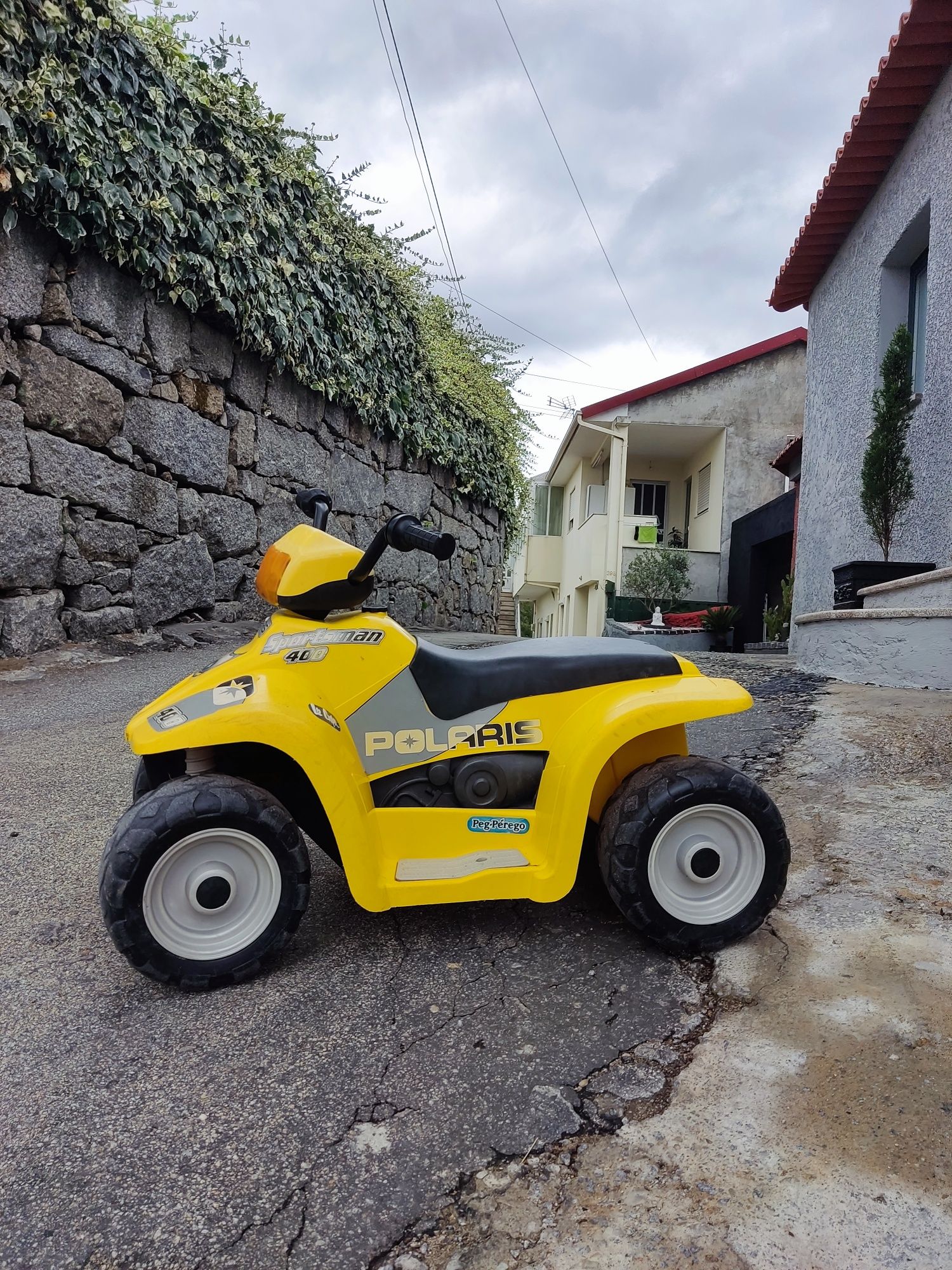 Moto 4 Polaris para Criança