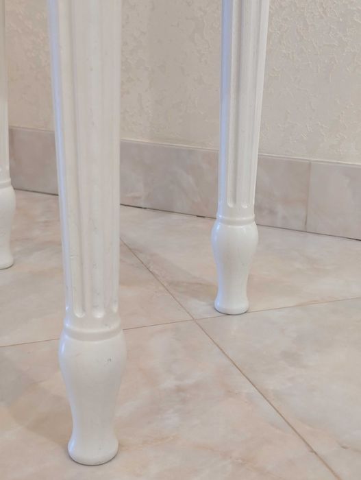 Продам дерев'яні стільці