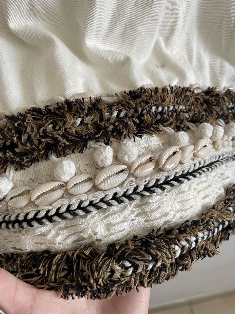 Zara L bawełniana kurtka katana koszulowa boho style etno muszelki