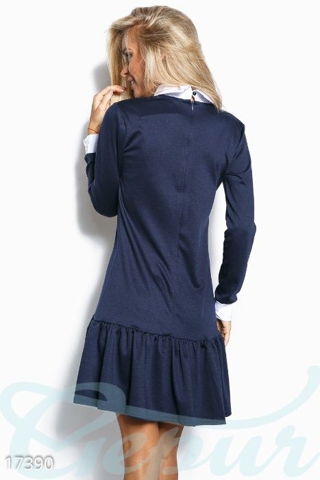 Офисное платье продам