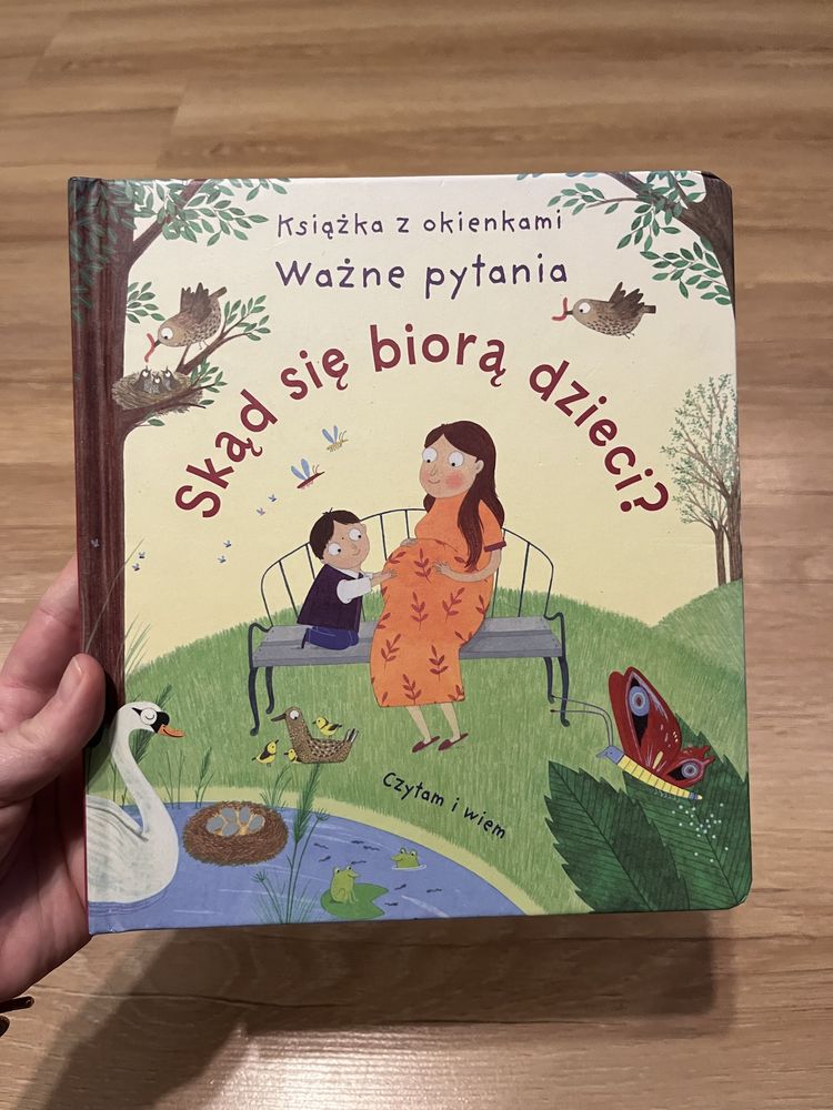 Skąd się biorą dzieci , książka z okienkami