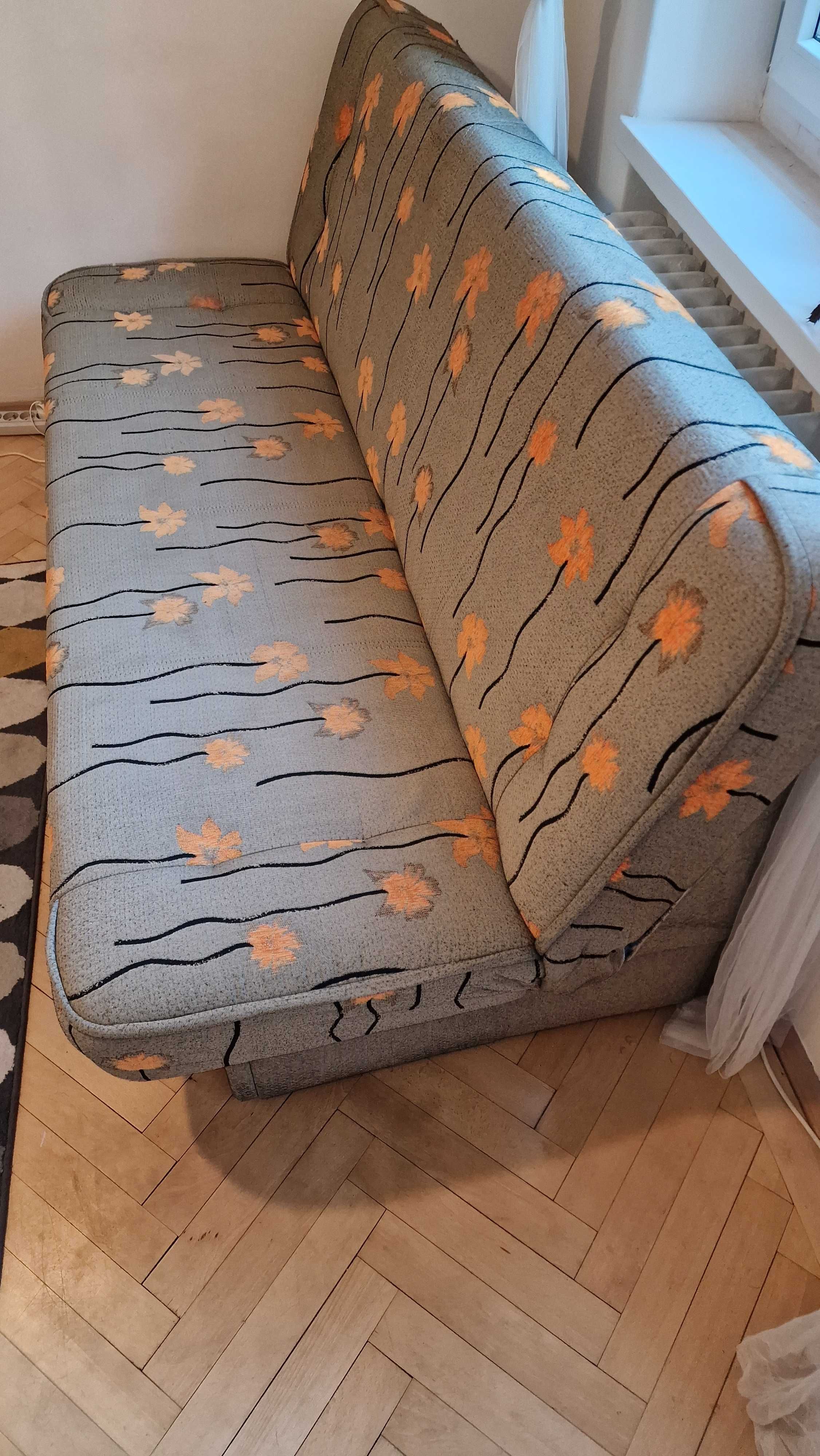 Rozkładana wersalka / sofa, sprawna, oddam za darmo