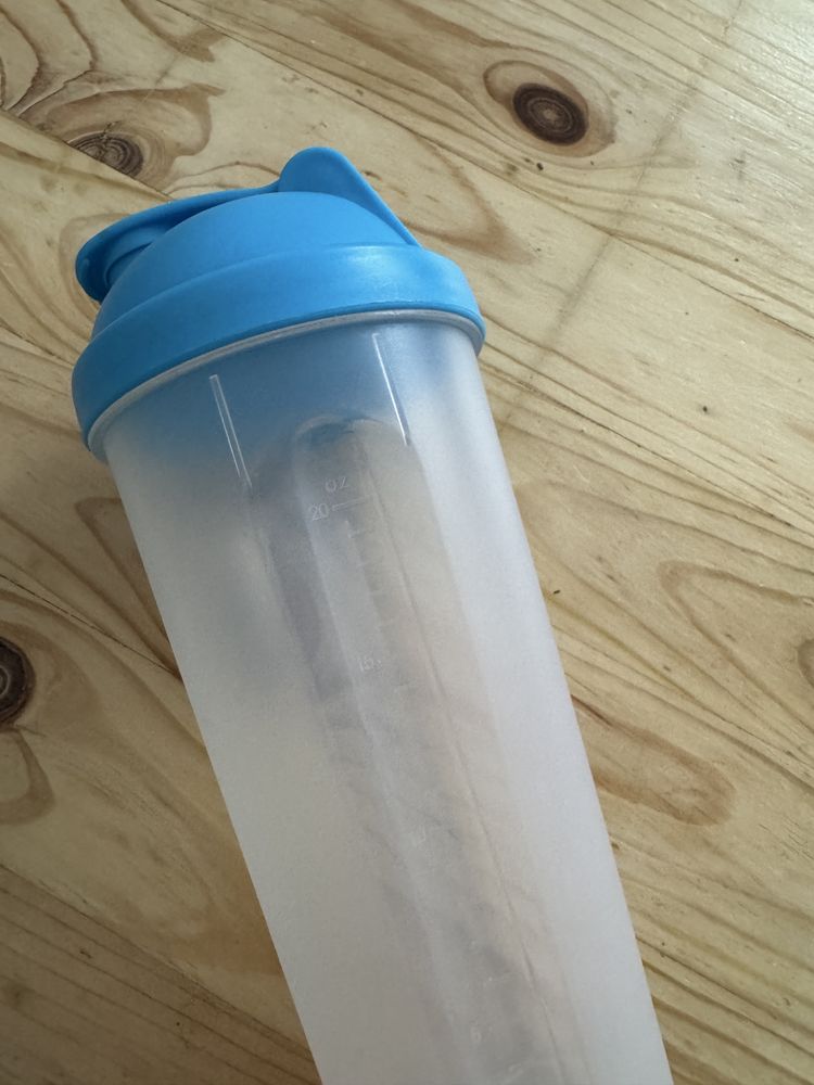 Bidon na wodę / shaker 500 ml