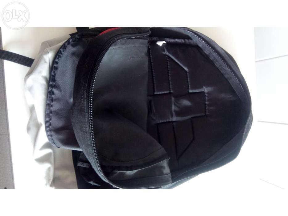 Mochila Skate, Alien Workshop, Óptimo Estado