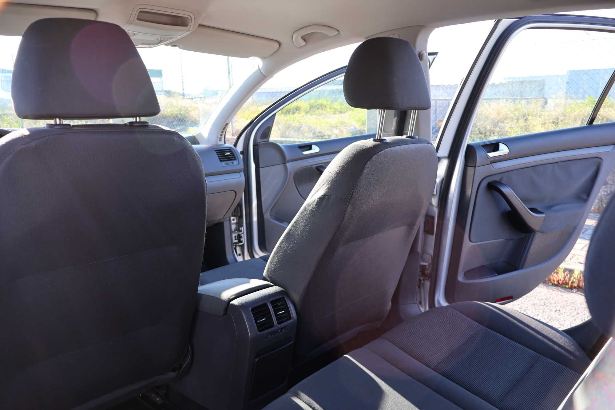 Volkswagen Golf V