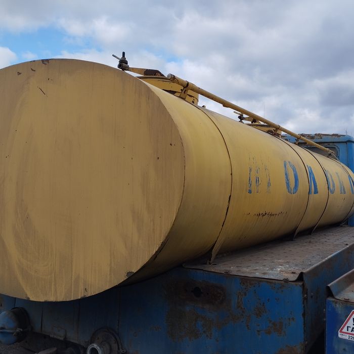 Бочка з молоковоза, бочка під воду