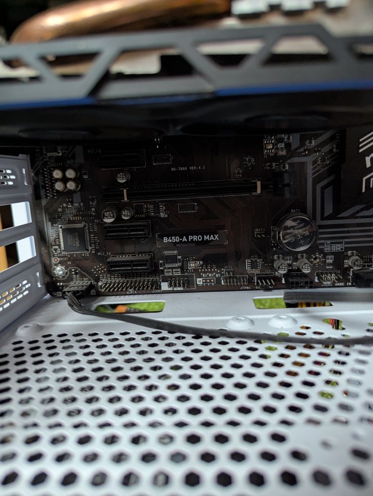ТЕРМІНОВО КОМПЮТЕР в зборі. Ryzen 7 2700x 8-ядер. 16гб озу. Gtx 960