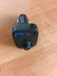 Transmiter samochodowy FM bluetooth2 porty ładowania USB uniwersalny