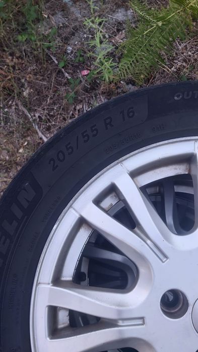 Jantes/rodas com pneus