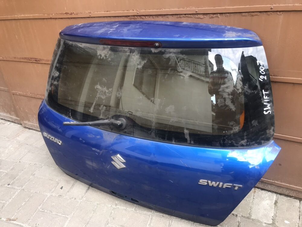 Кришка Багажника Suzuki Swift моторчик Шклоочисника сузукі свіфт