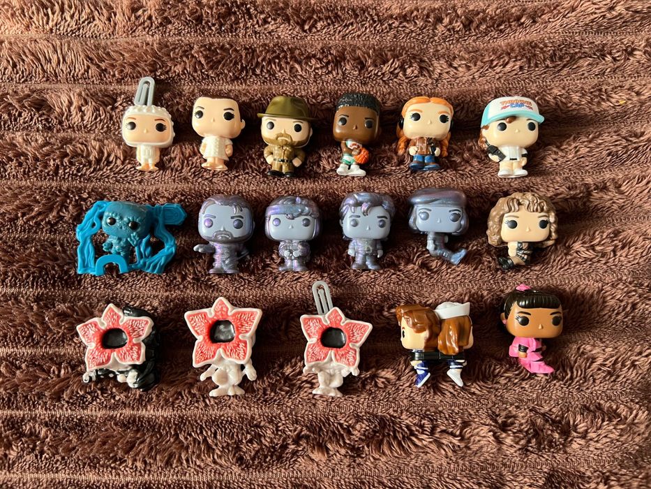 Фігурки кіндер джой дивні дива / kinder joy stranger things