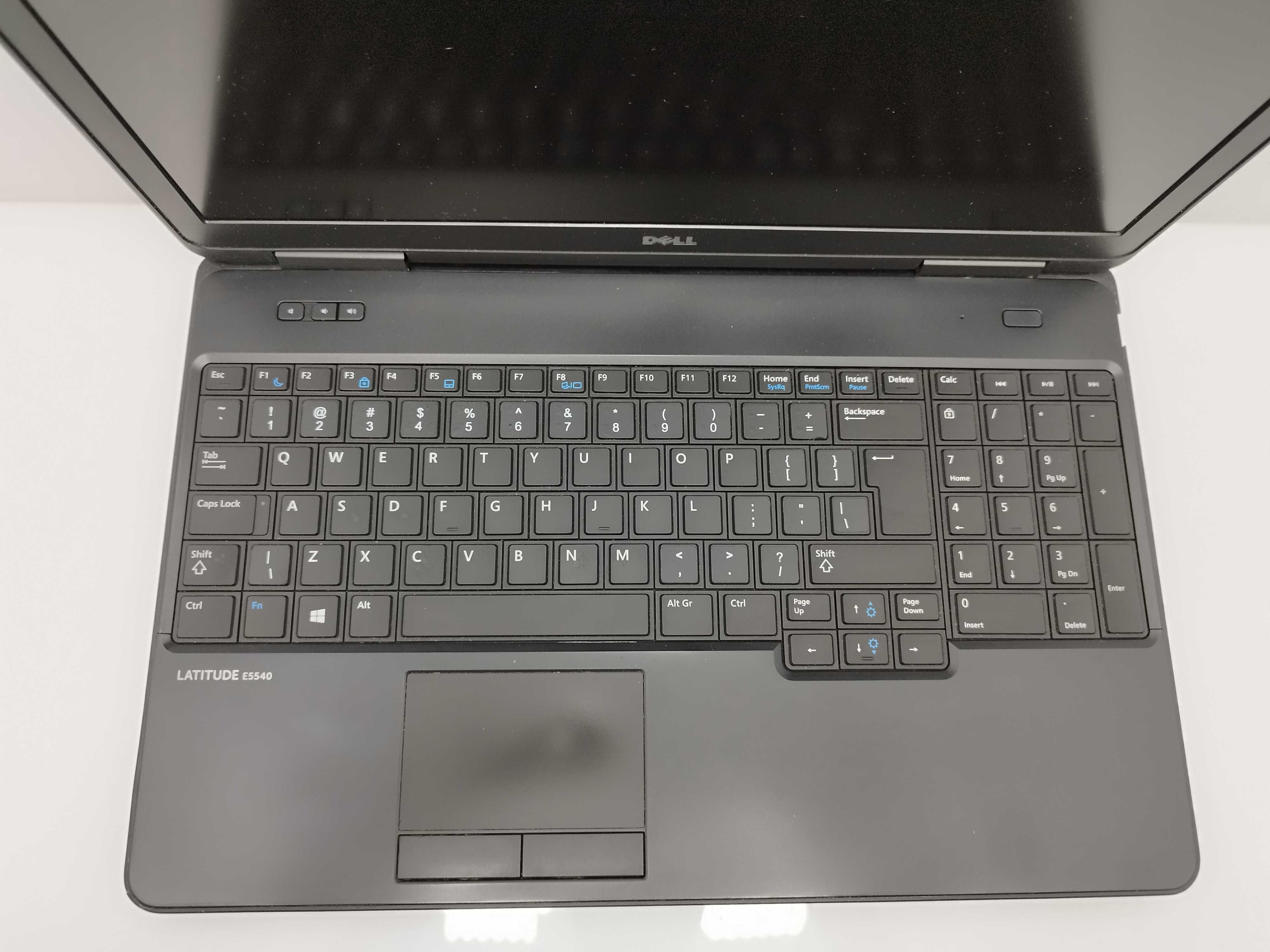 Dell Latitude E5540 i5-4310u 2.0GHz 8GB SSD 240GB Win10