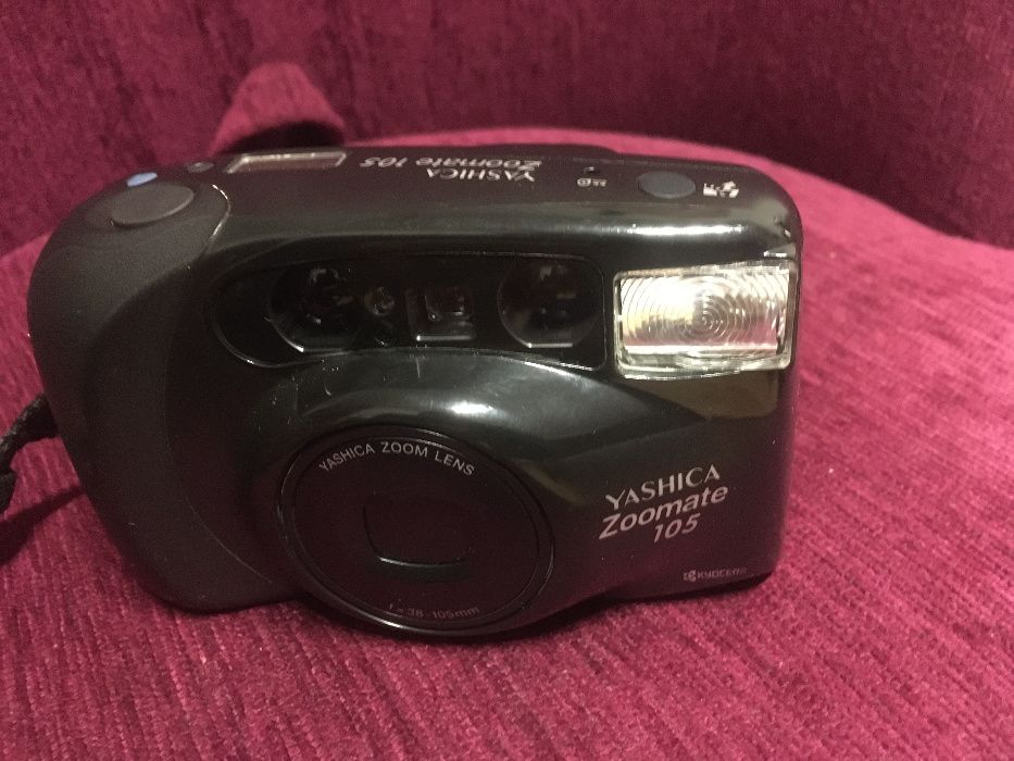 ''Yashica FX-103 Program''+dedykow. 2 lampy błysk+torba Yashica+gratis