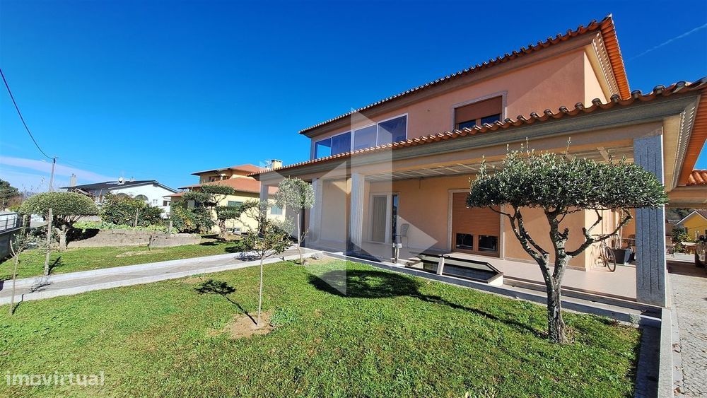 Moradia Isolada T5 Venda em Lordosa,Viseu