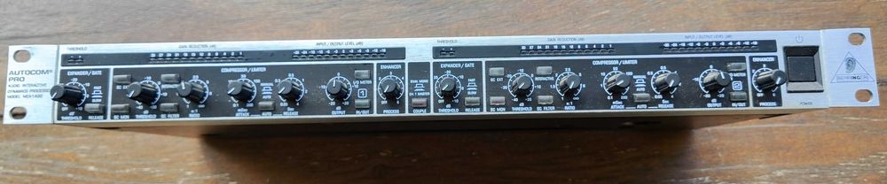 Som profissional, Behringer - Autocom Pro Model MDX 1400