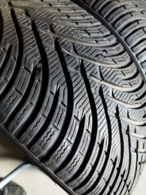 Opony 235/45R18 Bfgoodrich Kleber zima