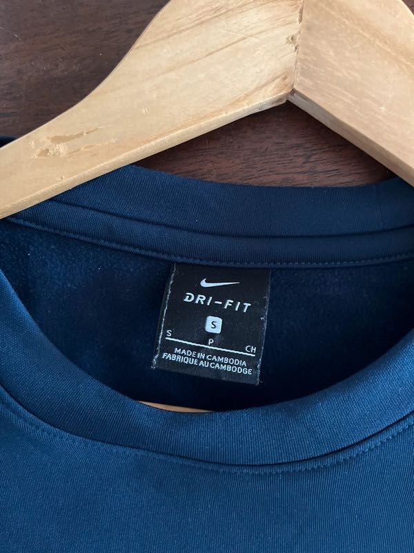 Camisola Nike PSG Academy Trainer – Tamanho S – Manga longa