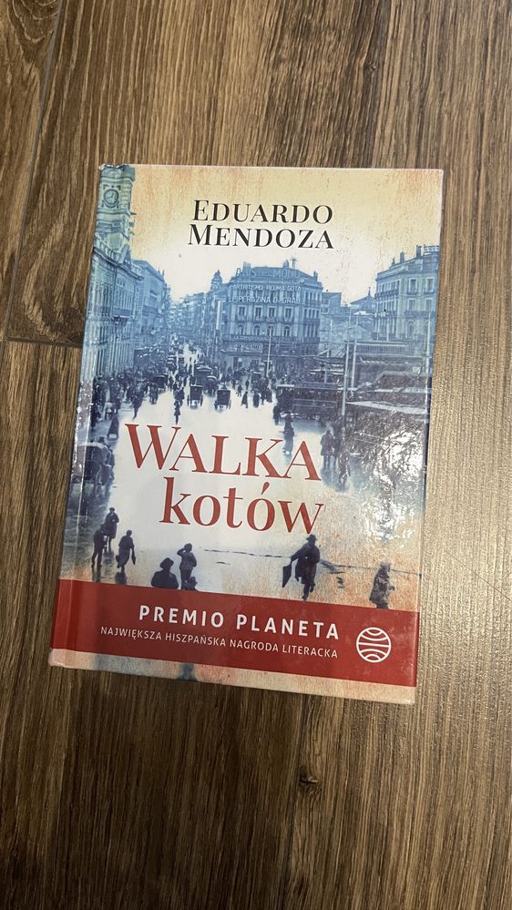 Eduardo Mendoza Walka Kotów