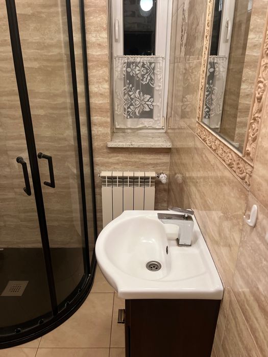 Prysznic czarny brodzik deszczownica