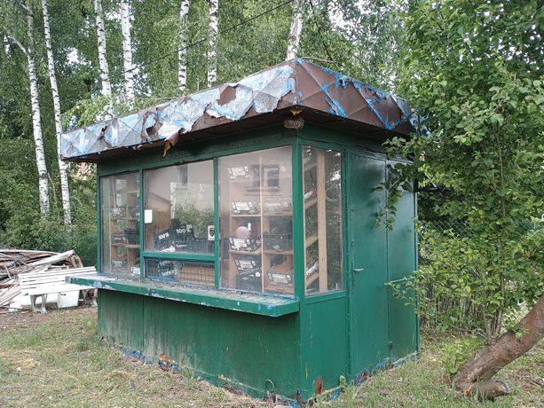 Kiosk oddam darmo